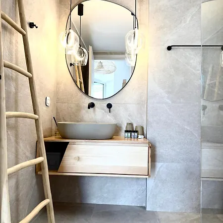 Petra Luxury Agioi Apostoloi (Evia)