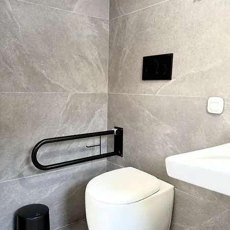 Petra Luxury * أييوي أبوستولوي