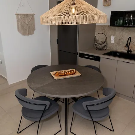 Petra Luxury Willa Agioi Apostoloi (Evia)