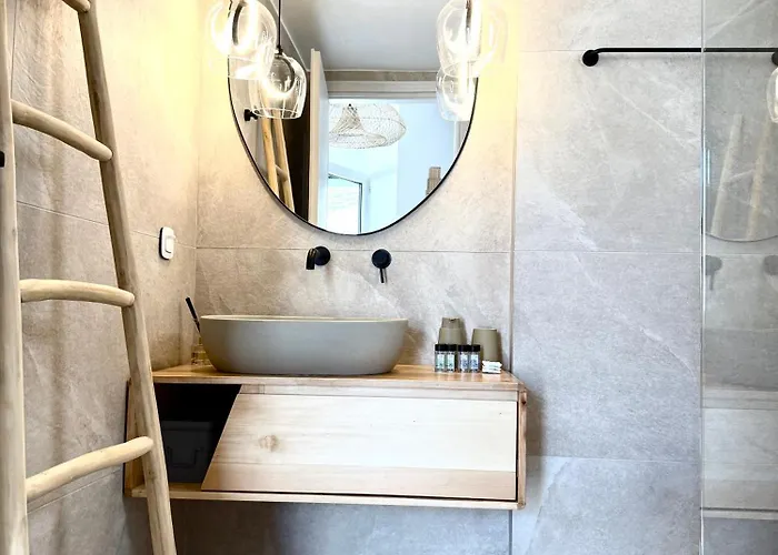 Petra Luxury Άγιοι Απόστολοι